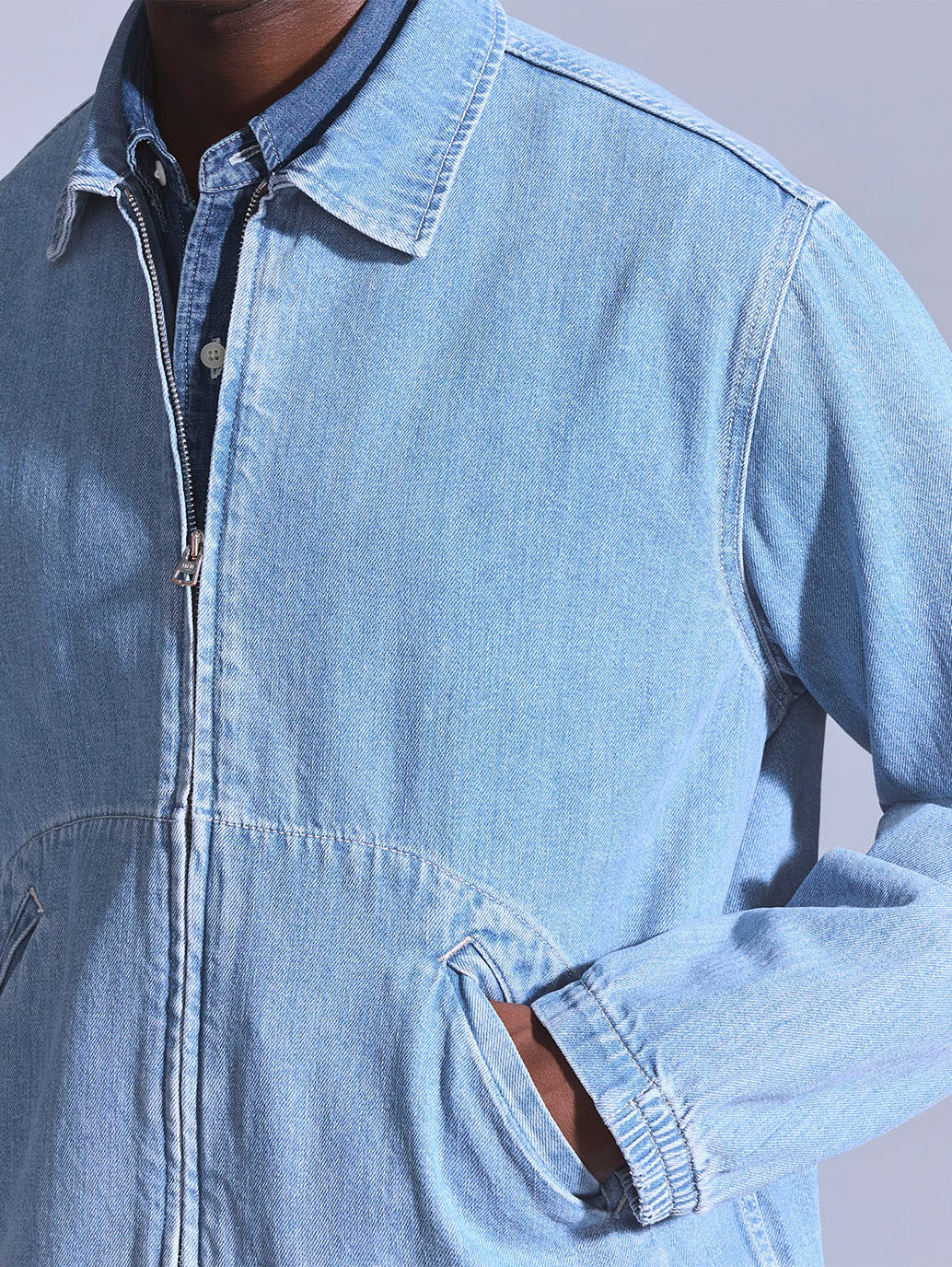 Men's Solid Light Blue Denim Jacket - Image 3