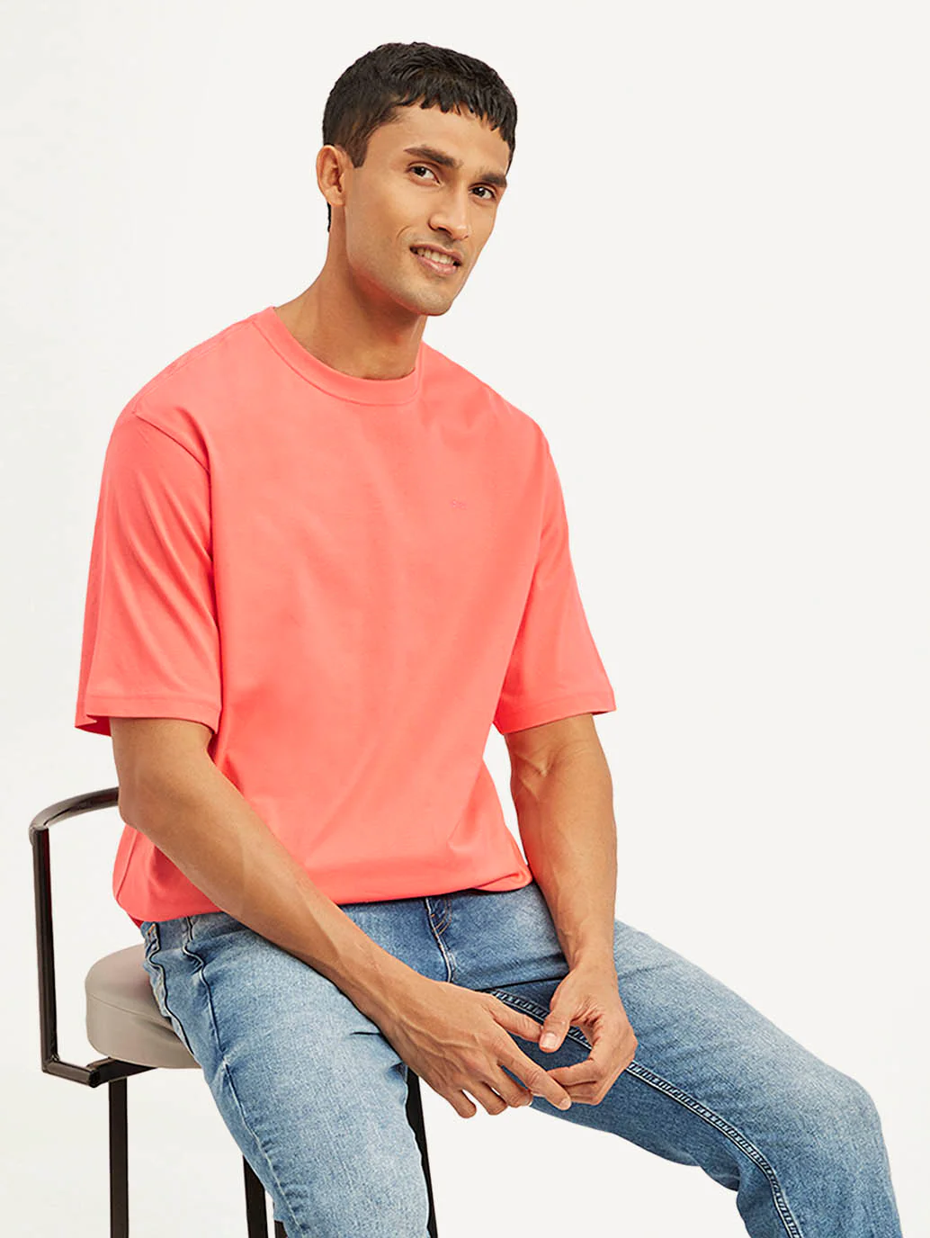 Men's Solid Loose Fit T-Shirt - Image 2