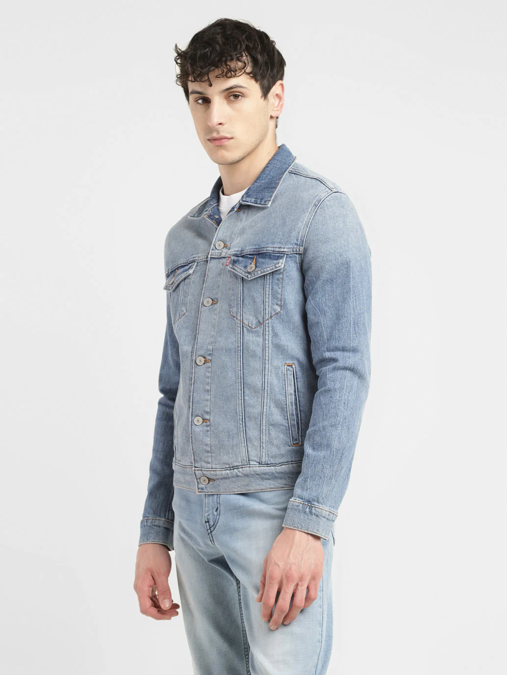 Men's Solid Spread Collar Denim Jacket - Image 5