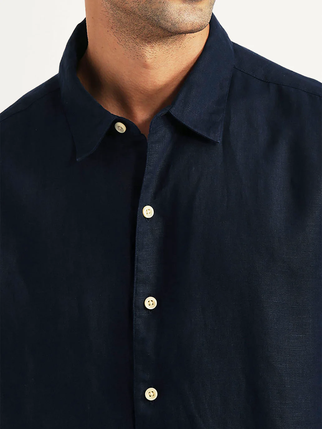 Men's Solid Navy Slim Fit Linen Shirt - Image 4