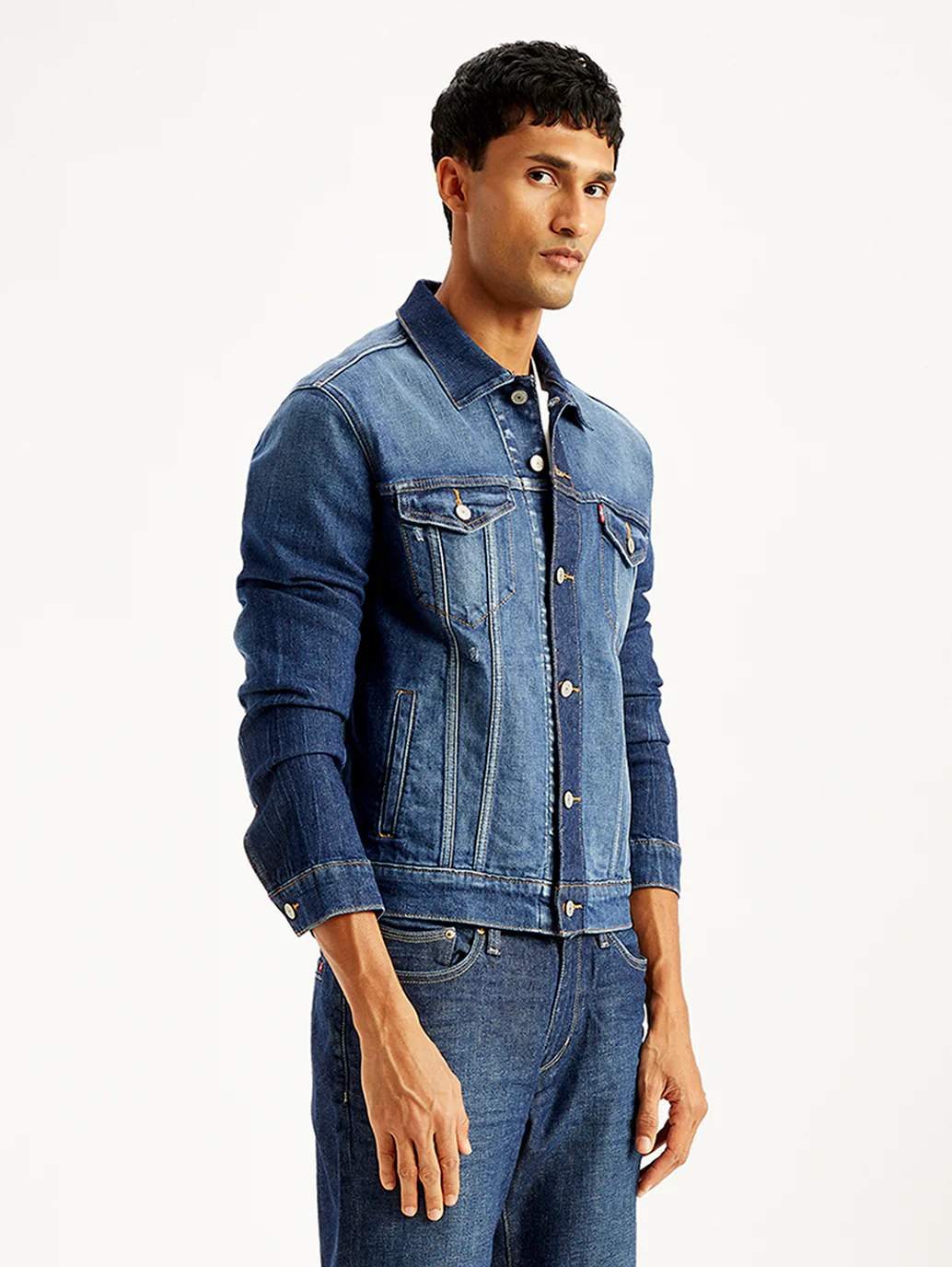 Men's Solid Navy Spread Collar Trucker Denim Jacket - Image 5