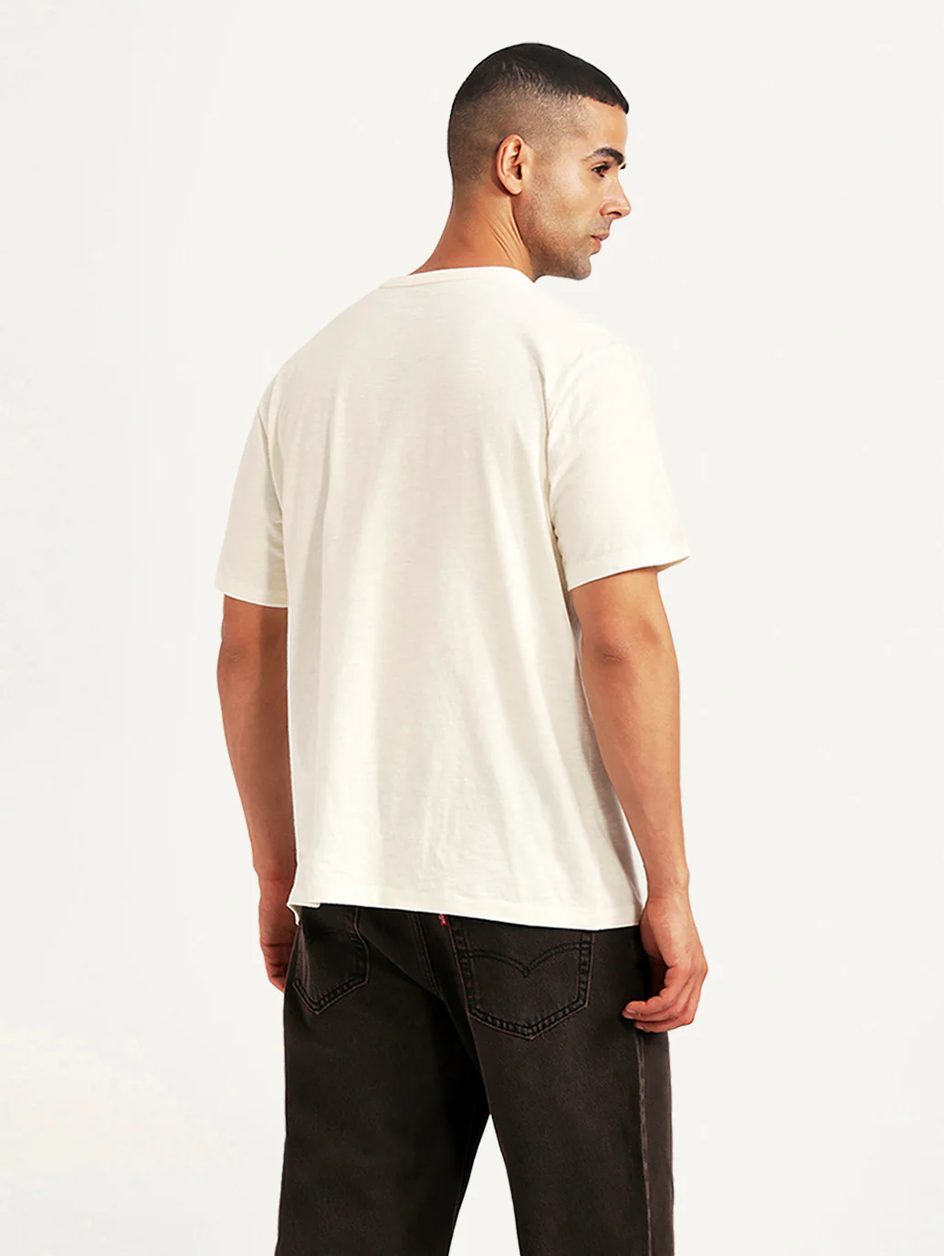 Men's Solid Off White Slim Fit T-shirt - Image 2