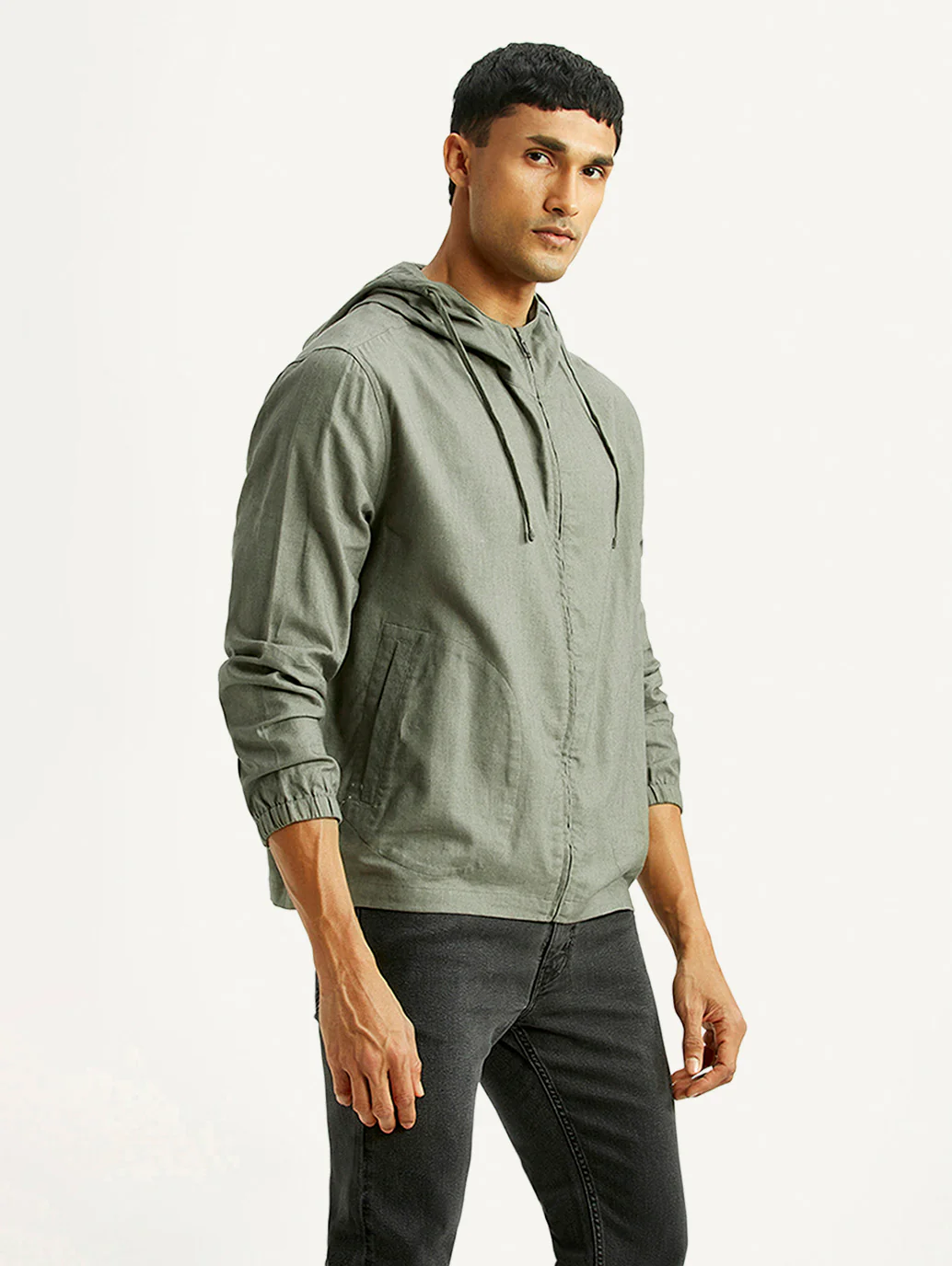 Men's Solid Green Relaxed Fit Linen Jacket - Image 4
