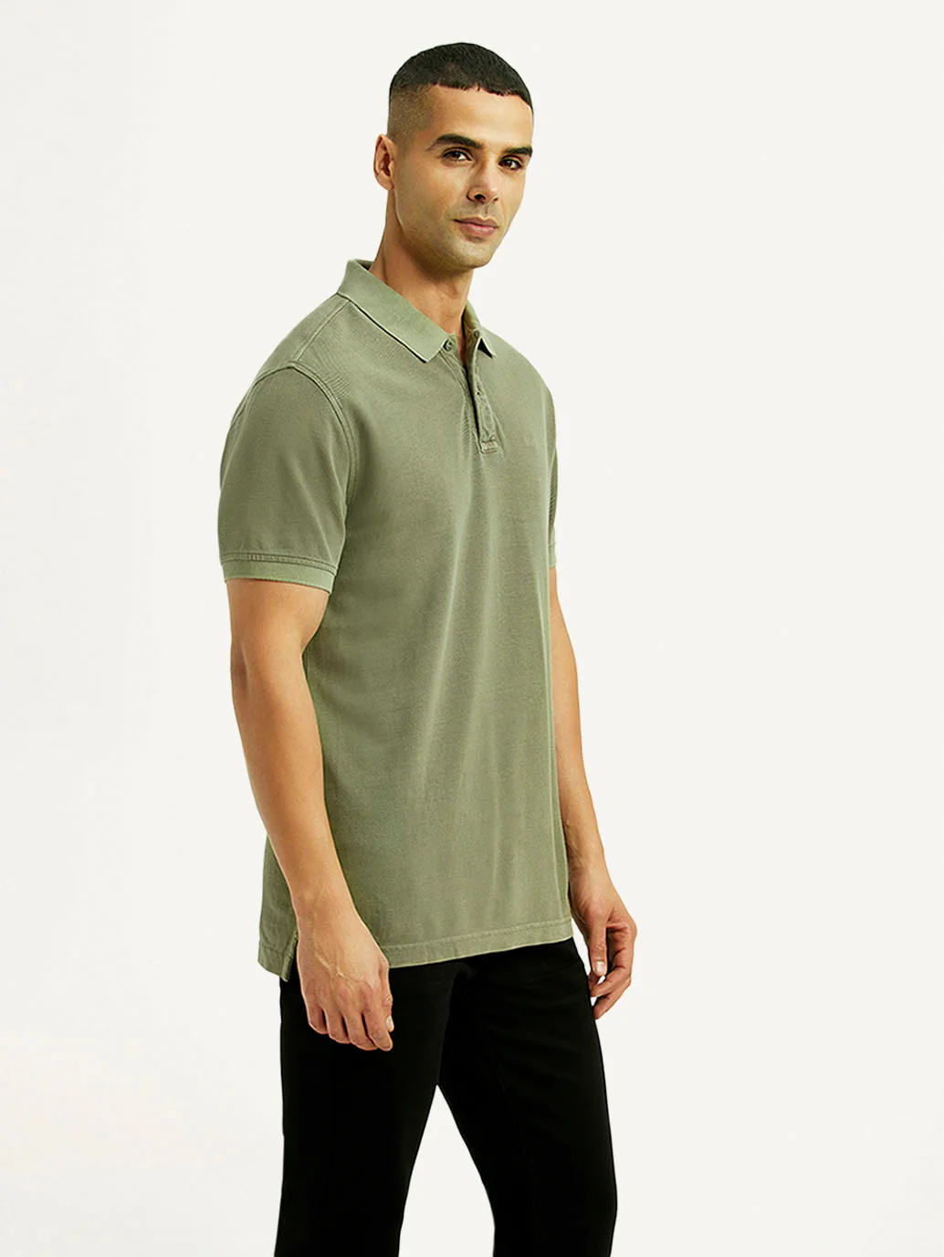 Men's Solid Olive Slim Fit Polo T-shirt - Image 5