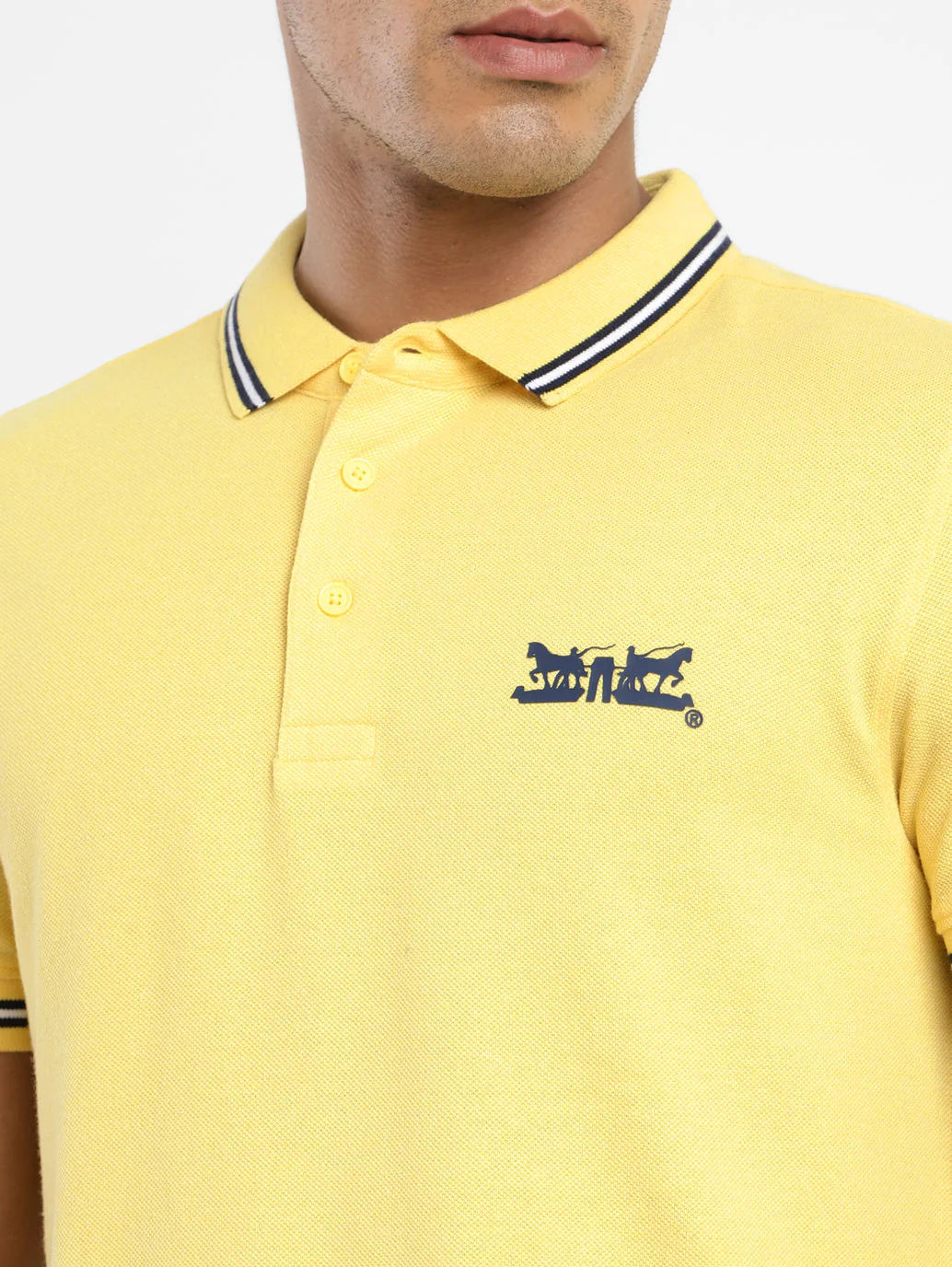 Men's Solid Regular Fit T-shirt - Image 5