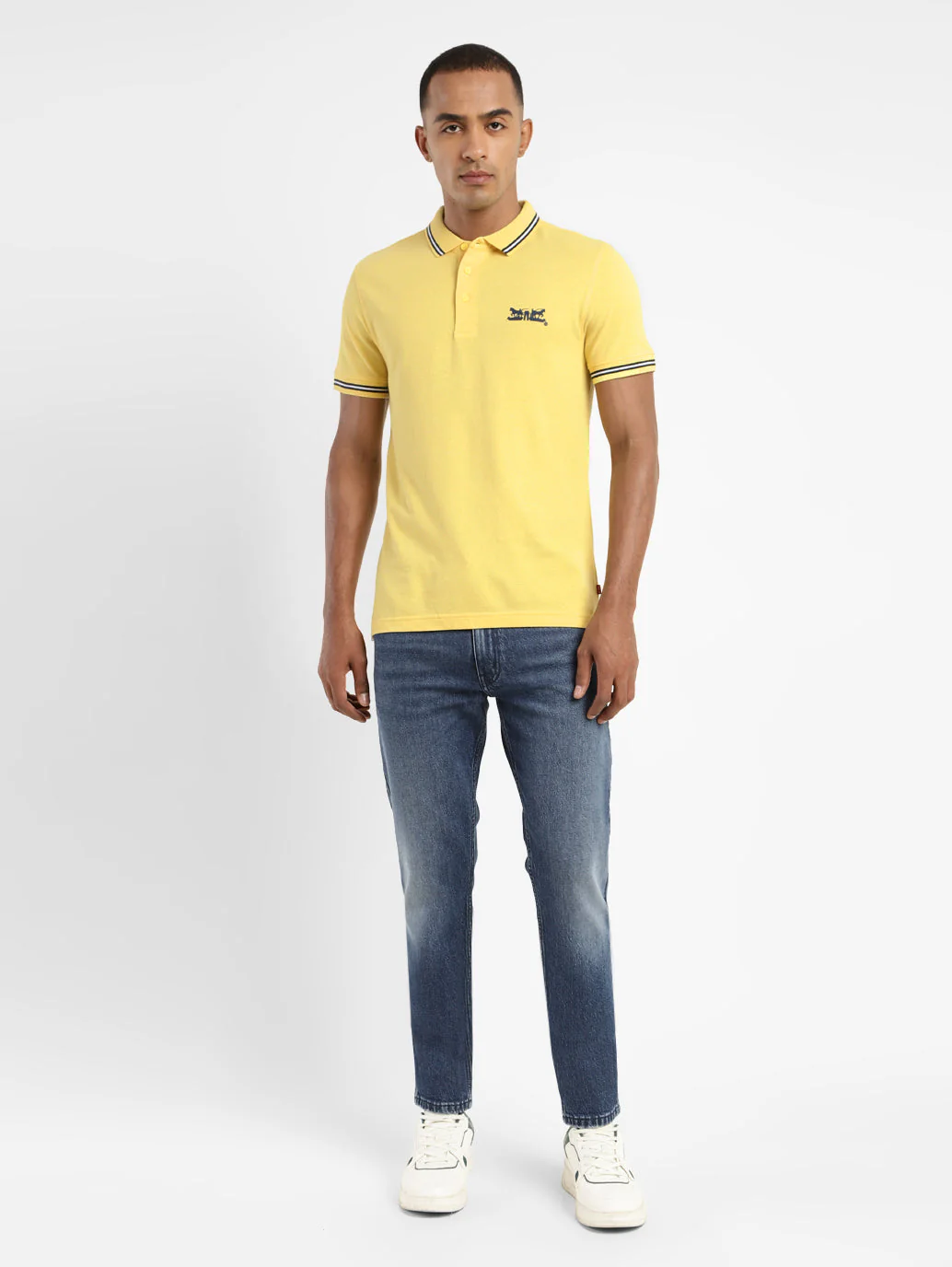 Men's Solid Regular Fit T-shirt - Image 6