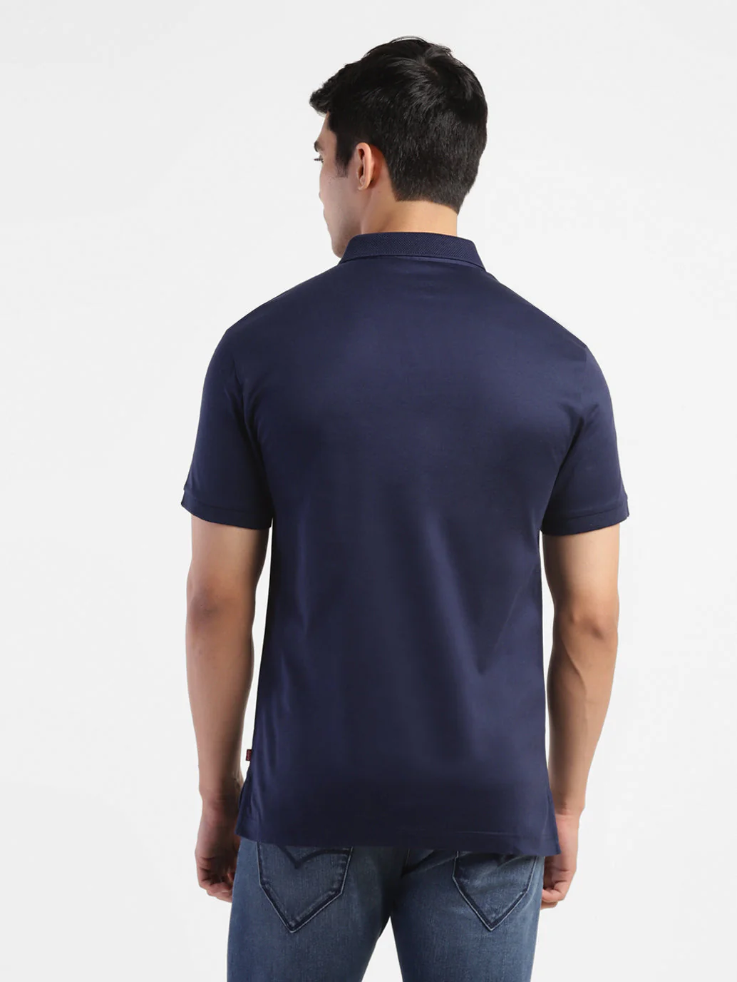 Men's Solid Regular Fit T-shirt - Image 3