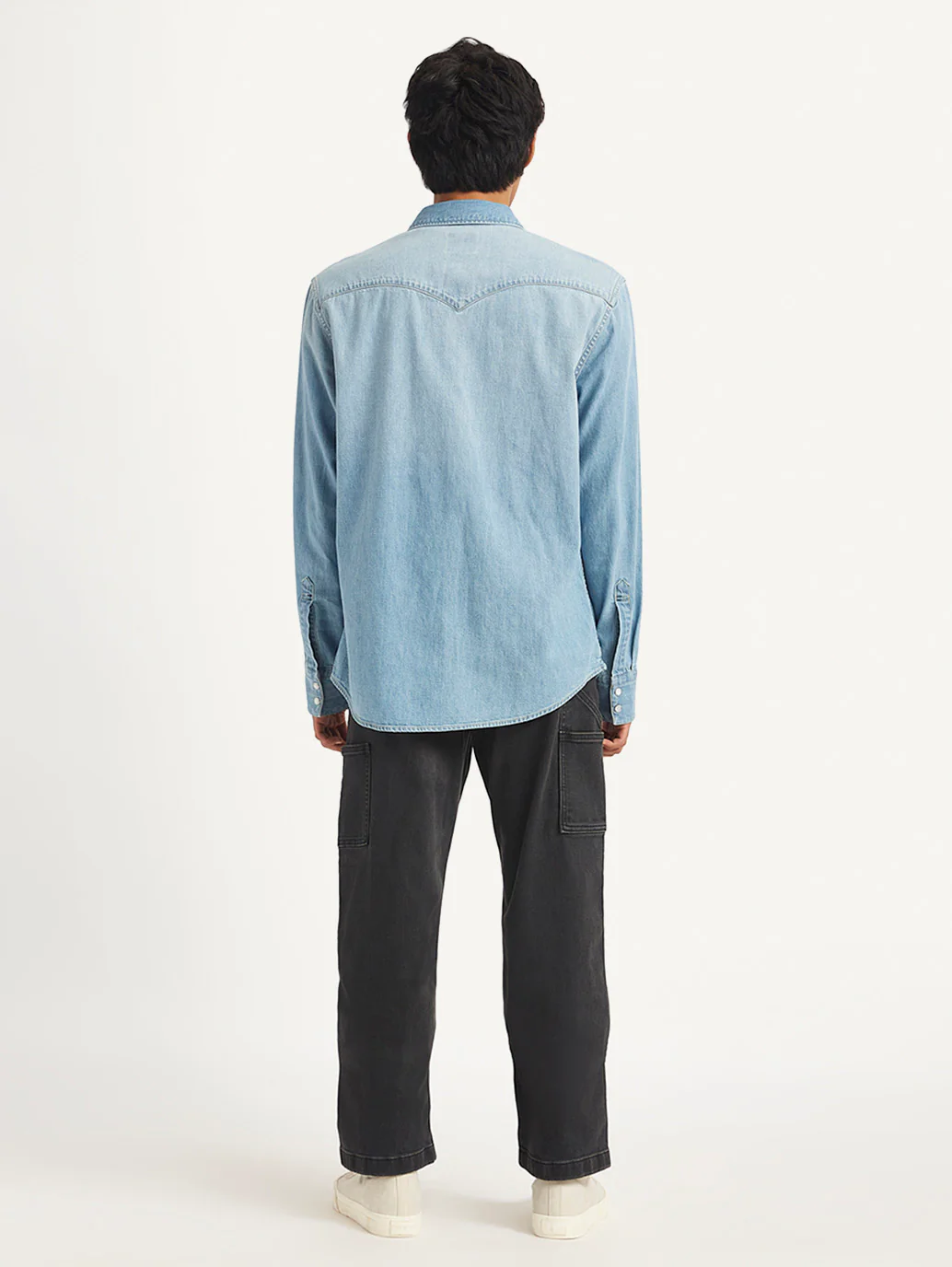 Men's Solid Slim Fit Denim Shirt - Image 3