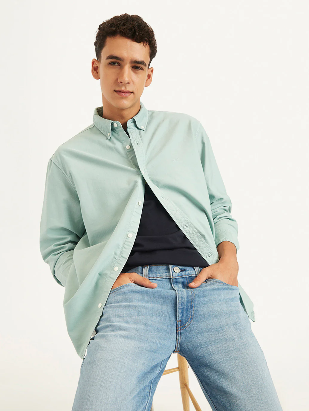 Men's Solid Slim Fit Shirt