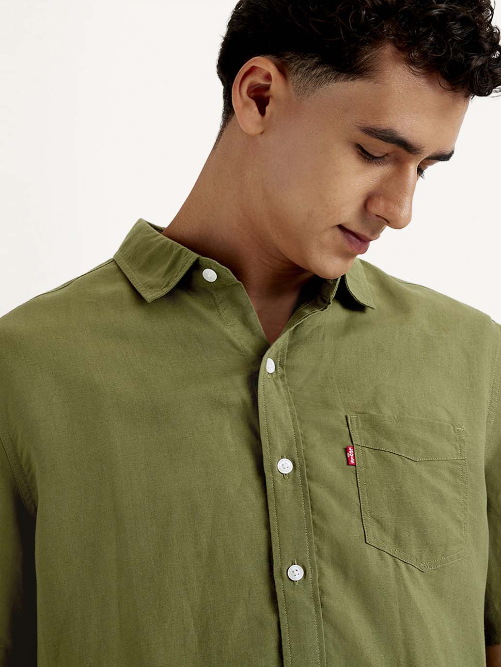 Men's Solid Slim Fit Shirt - Image 5