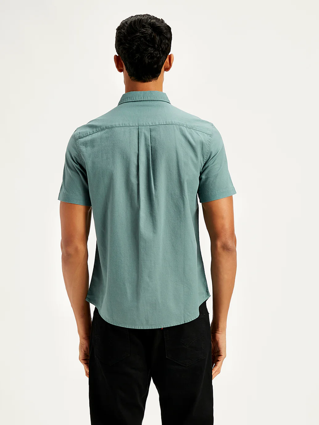Men's Solid Slim Fit Shirt - Image 3