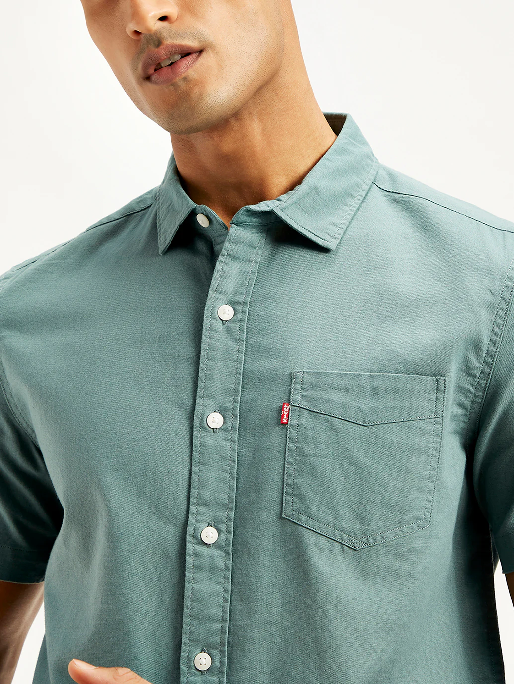 Men's Solid Slim Fit Shirt - Image 4