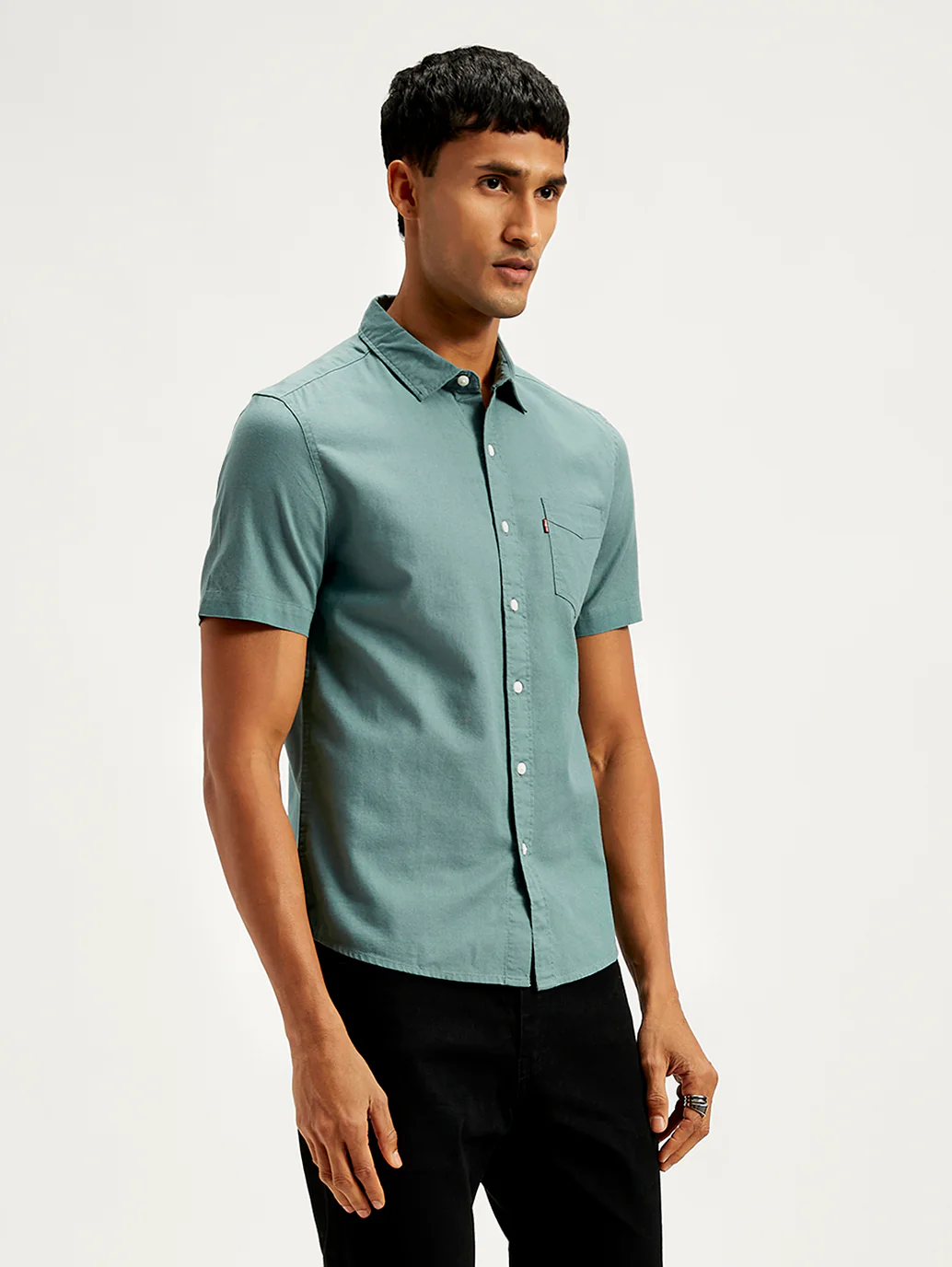 Men's Solid Slim Fit Shirt - Image 5