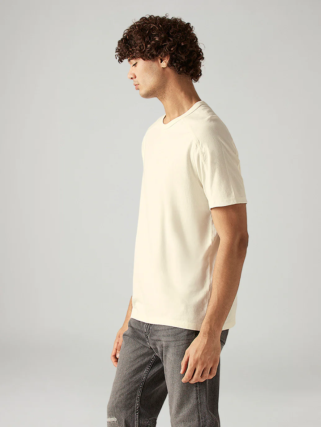 Men's Solid Regular Fit T-Shirt - Image 5