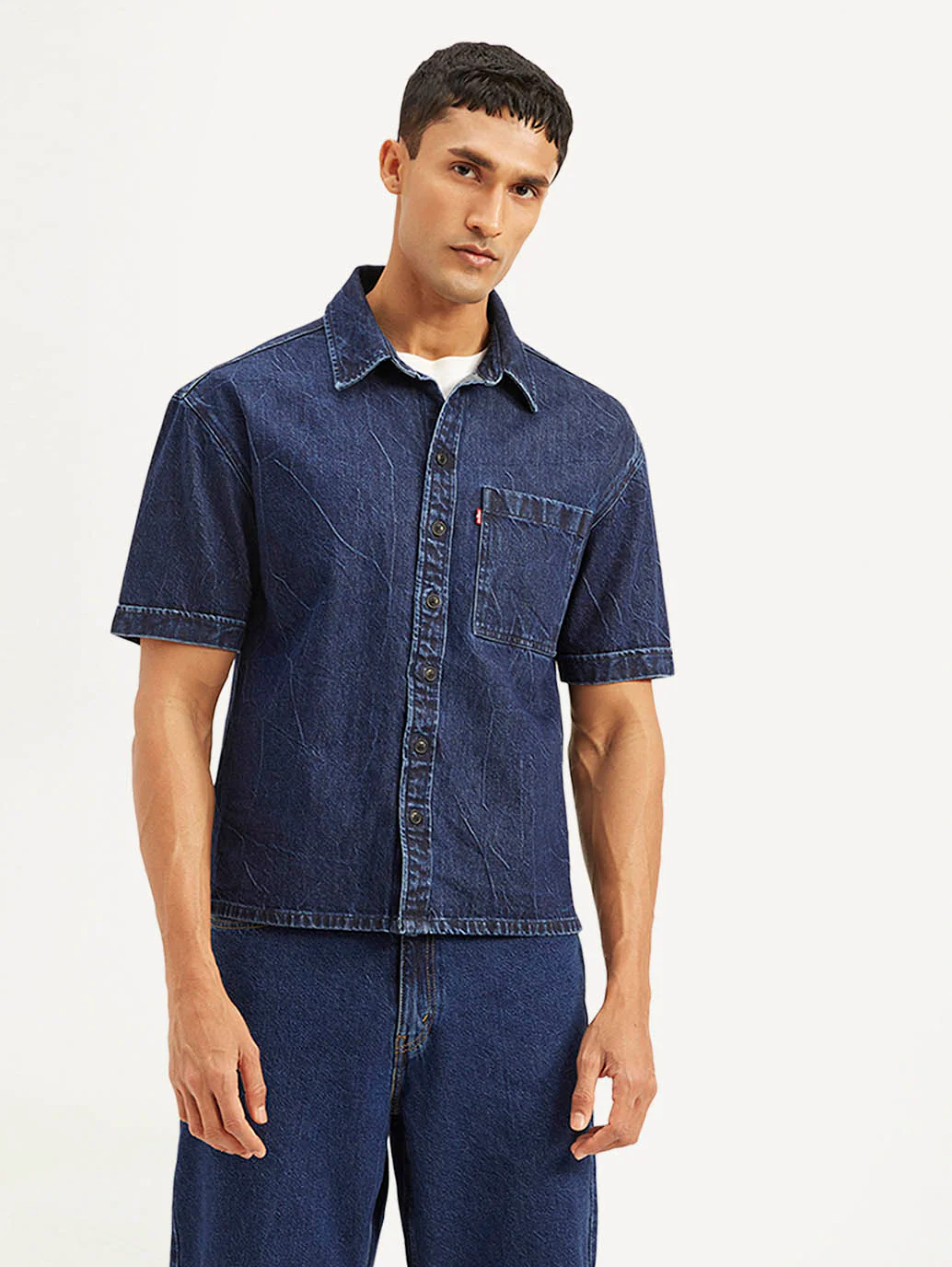 Men's Solid Regular Fit Shirt - Image 3