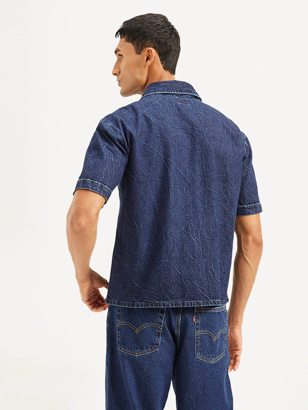Men's Solid Regular Fit Shirt - Image 4