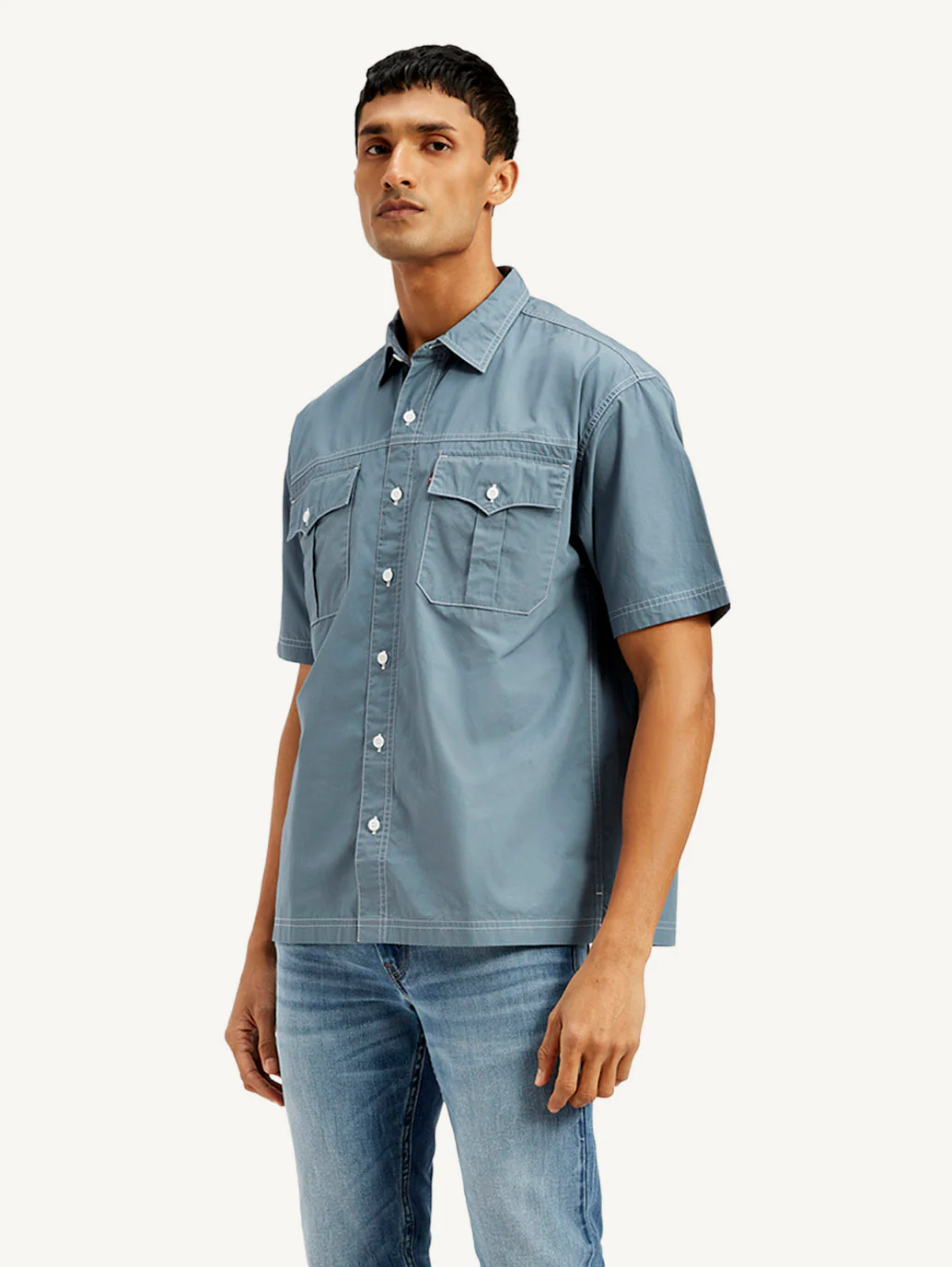 Men's Solid Loose Fit Utility Shirt - Image 4