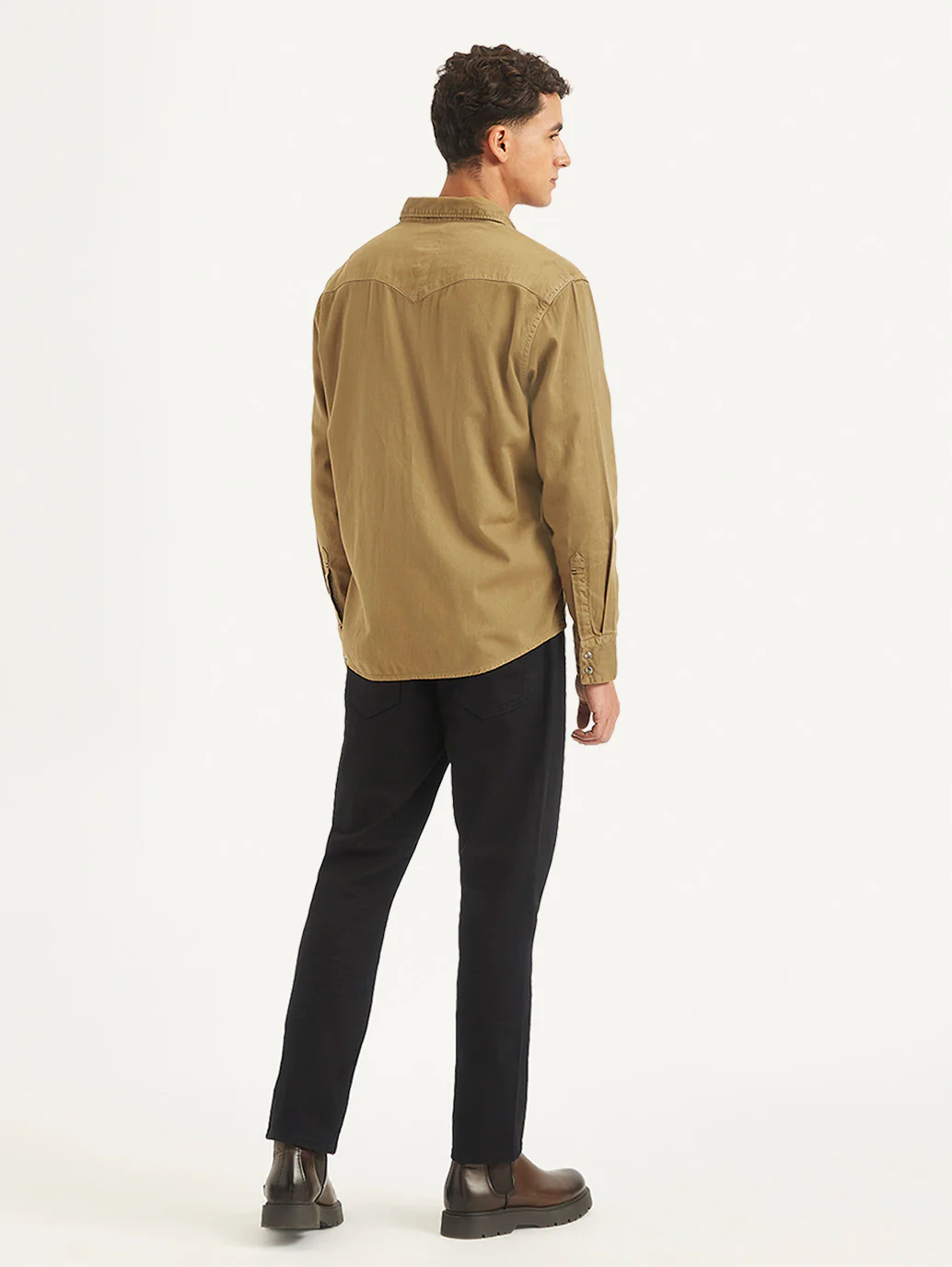 Men's Solid Slim Fit Denim Shirt - Image 5
