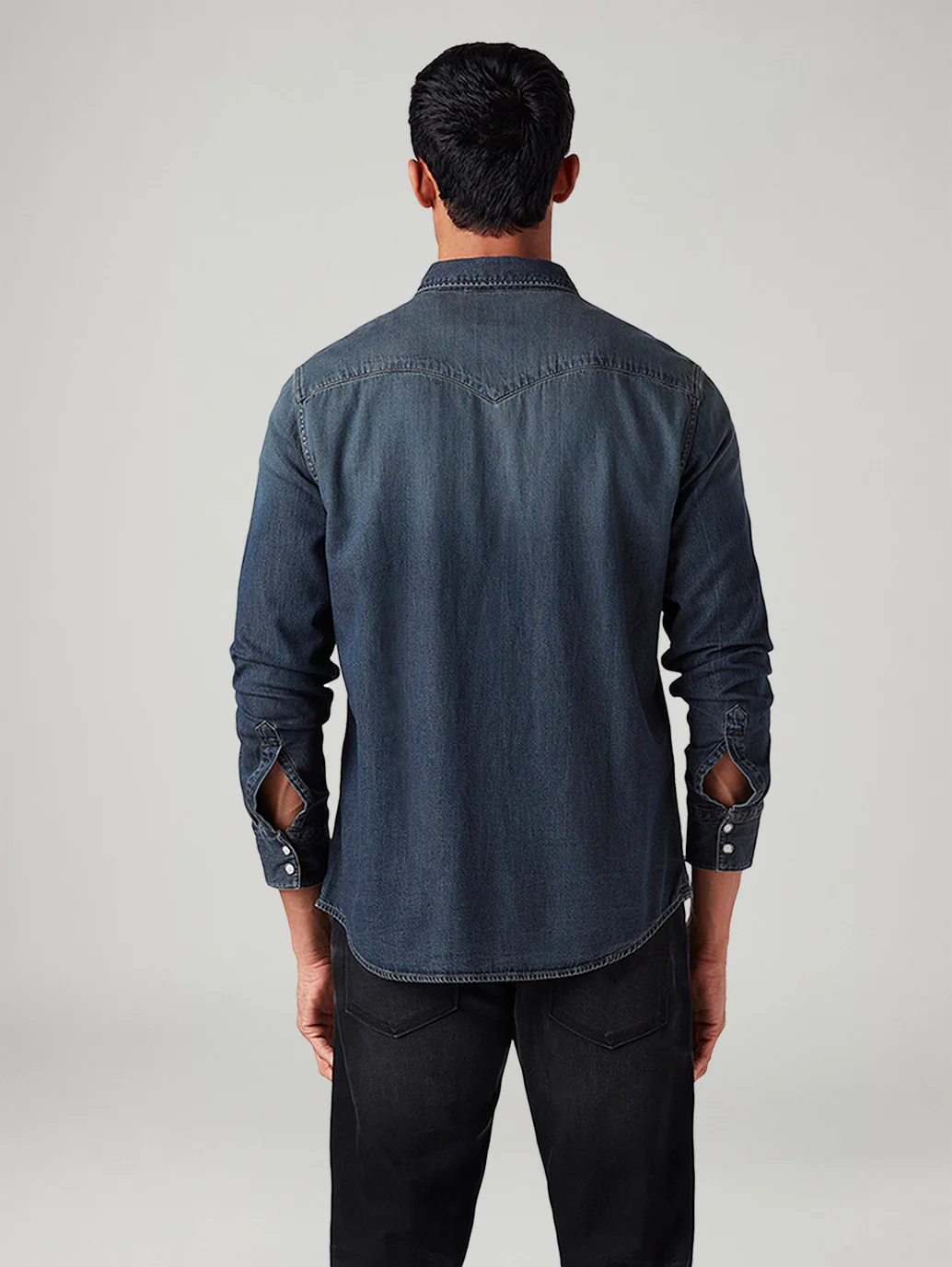 Men's Solid Slim Fit Denim Shirt - Image 3