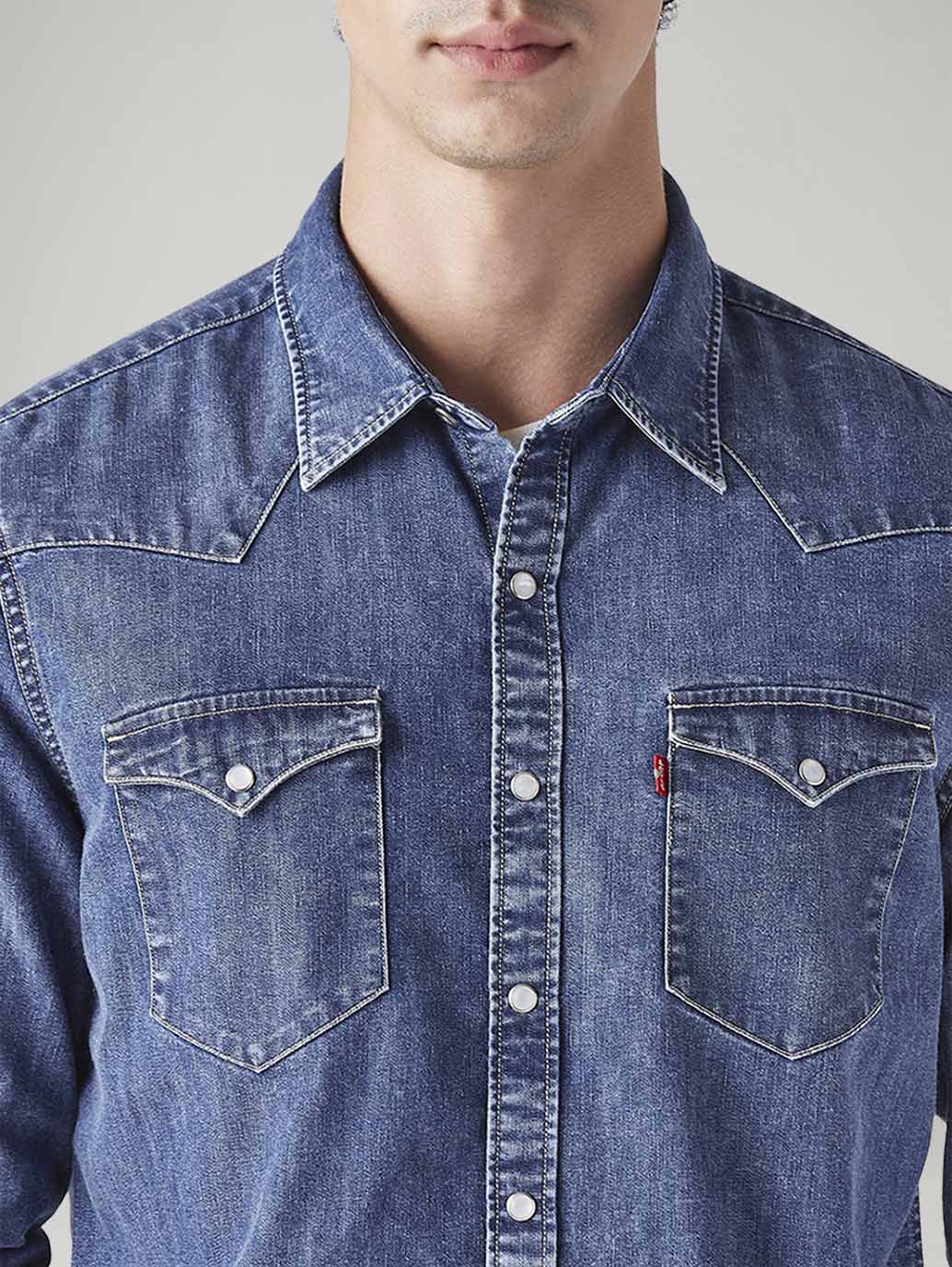 Men's Solid Slim Fit Denim Shirt - Image 4