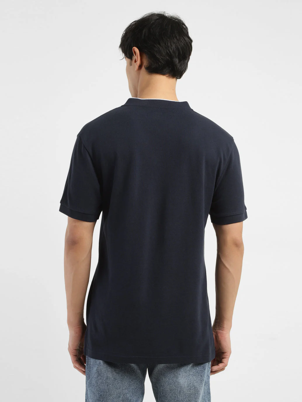 Men's Solid Slim Fit Henley Neck T-Shirt - Image 3