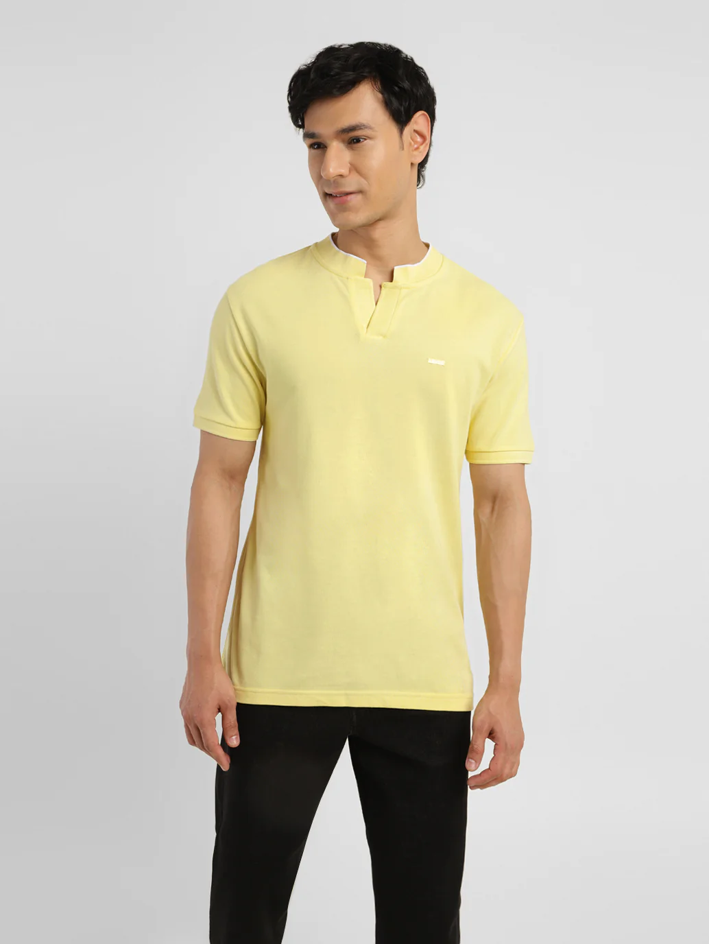 Men's Solid Slim Fit Henley Neck T-Shirt - Image 2