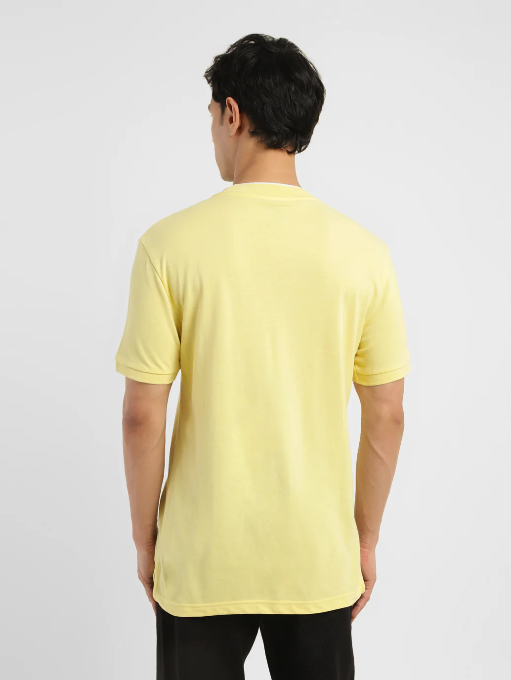Men's Solid Slim Fit Henley Neck T-Shirt - Image 3