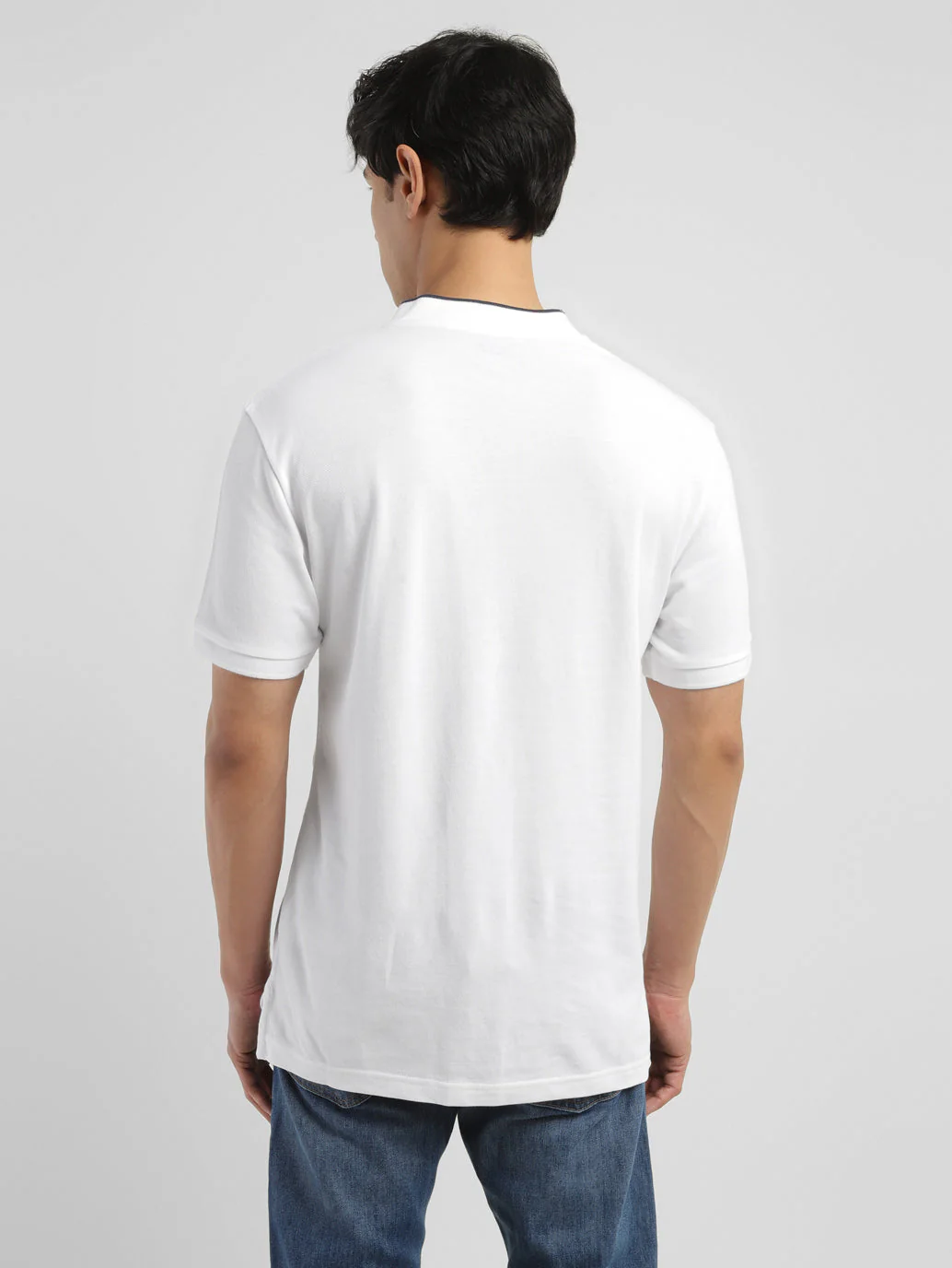 Men's Solid Slim Fit Henley Neck T-Shirt - Image 2