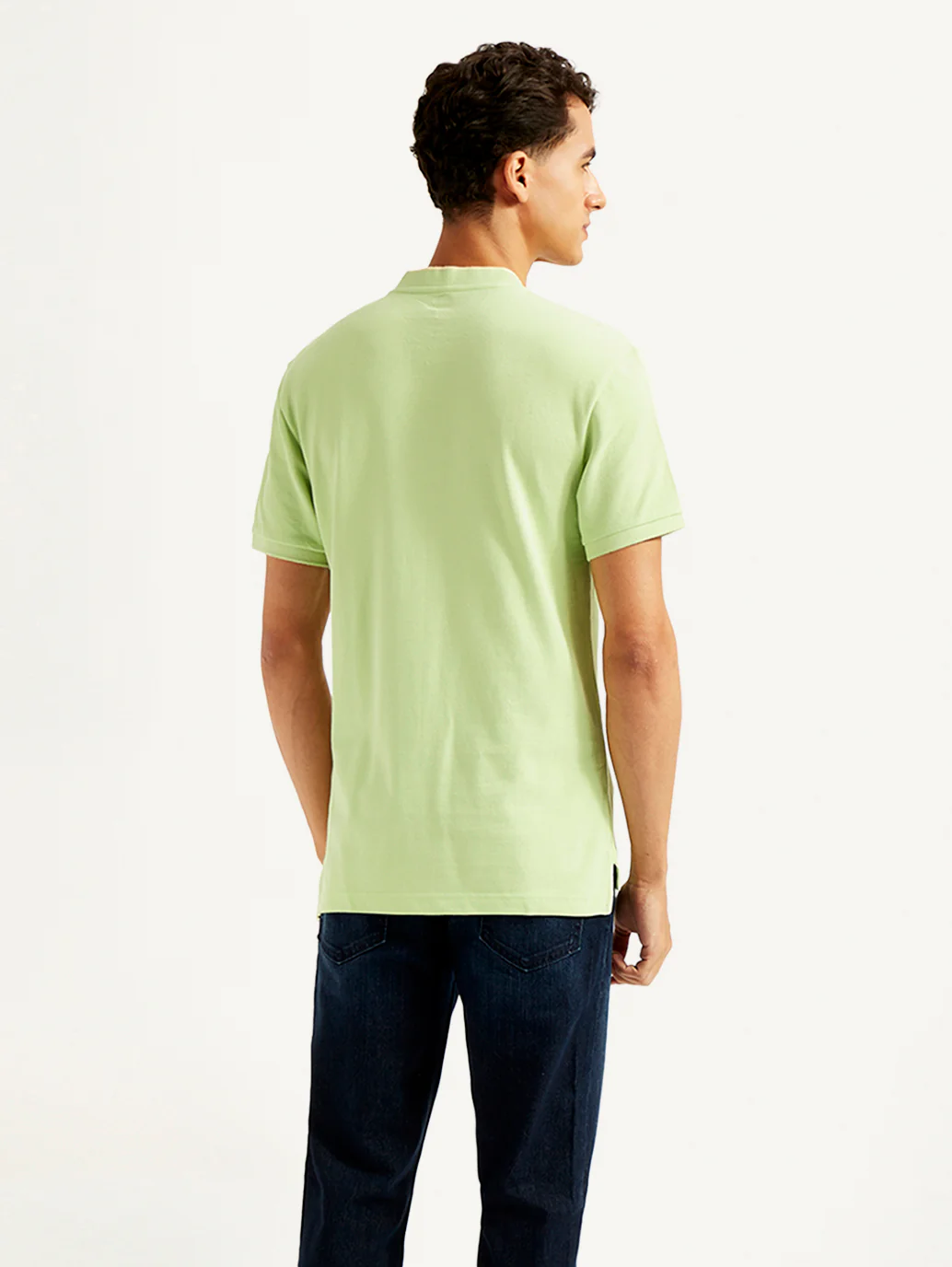 Men's Solid Slim Fit Polo T-shirt - Image 3