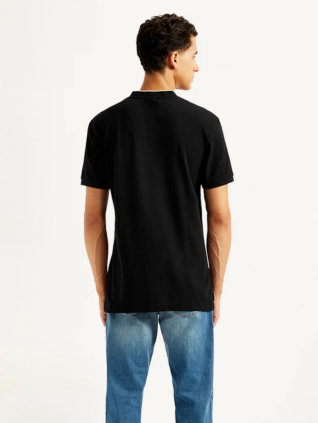 Men's Solid Slim Fit Polo T-shirt - Image 3
