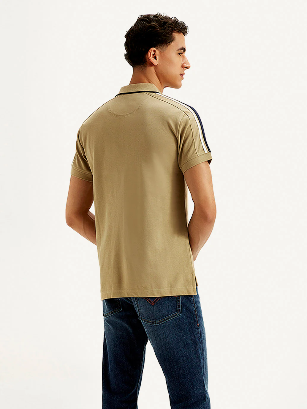 Men's Solid Slim Fit Polo T-shirt - Image 3
