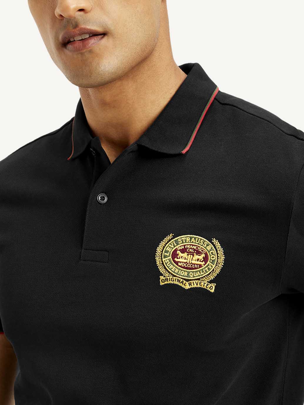 Men's Solid Slim Fit Polo T-shirt - Image 3