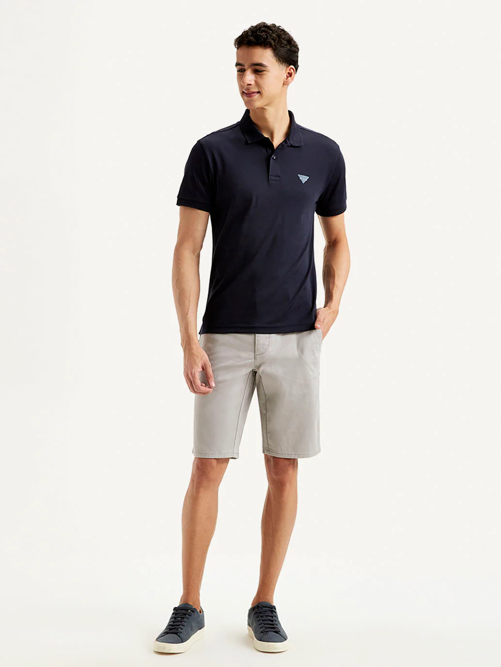 Men's Solid Slim Fit Polo T-shirt - Image 2