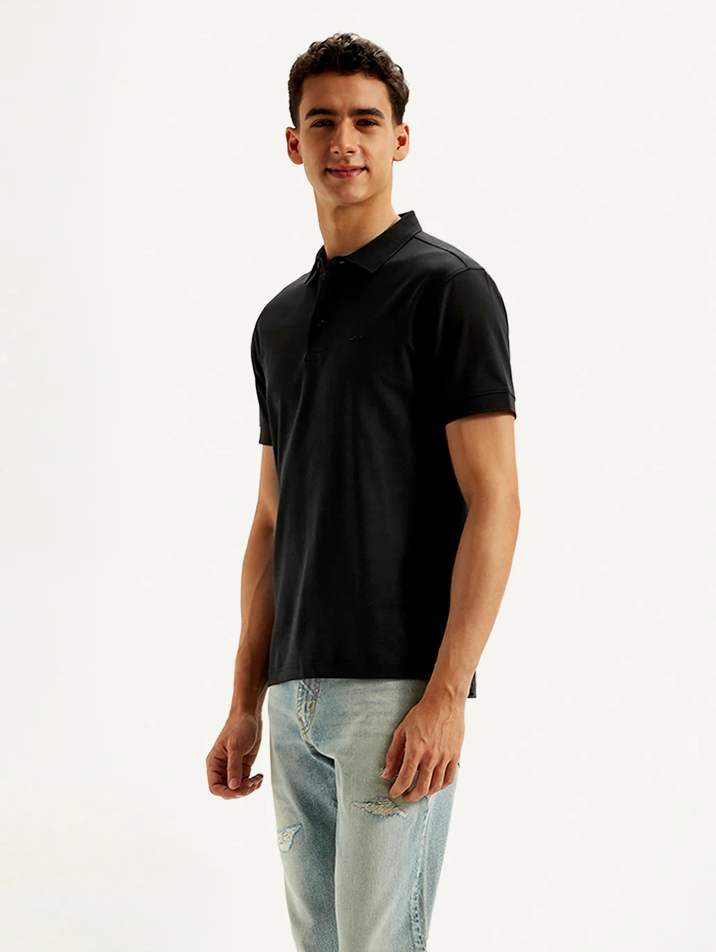 Men's Solid Slim Fit Polo T-shirt - Image 5