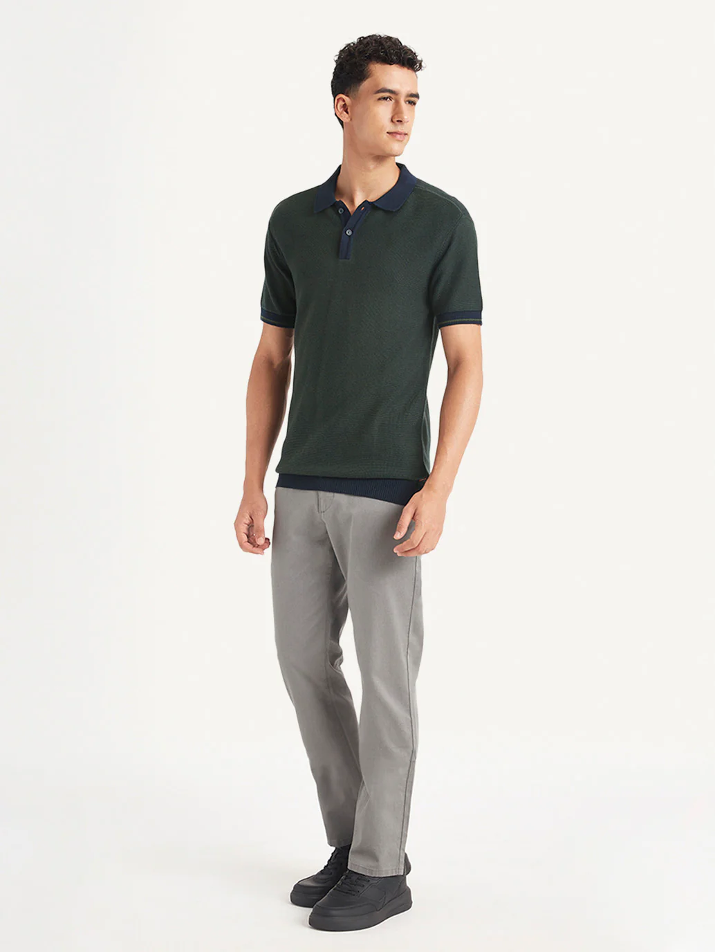 Men's Solid Slim Fit Polo T-Shirt - Image 3