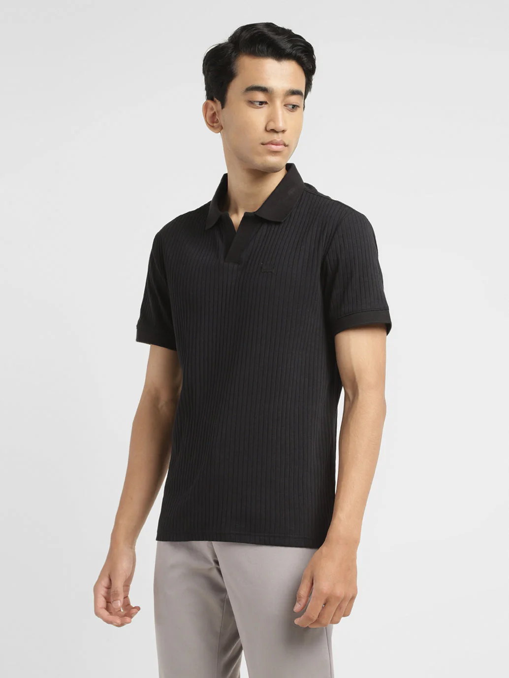 Men's Solid Slim Fit Polo T-shirt - Image 5