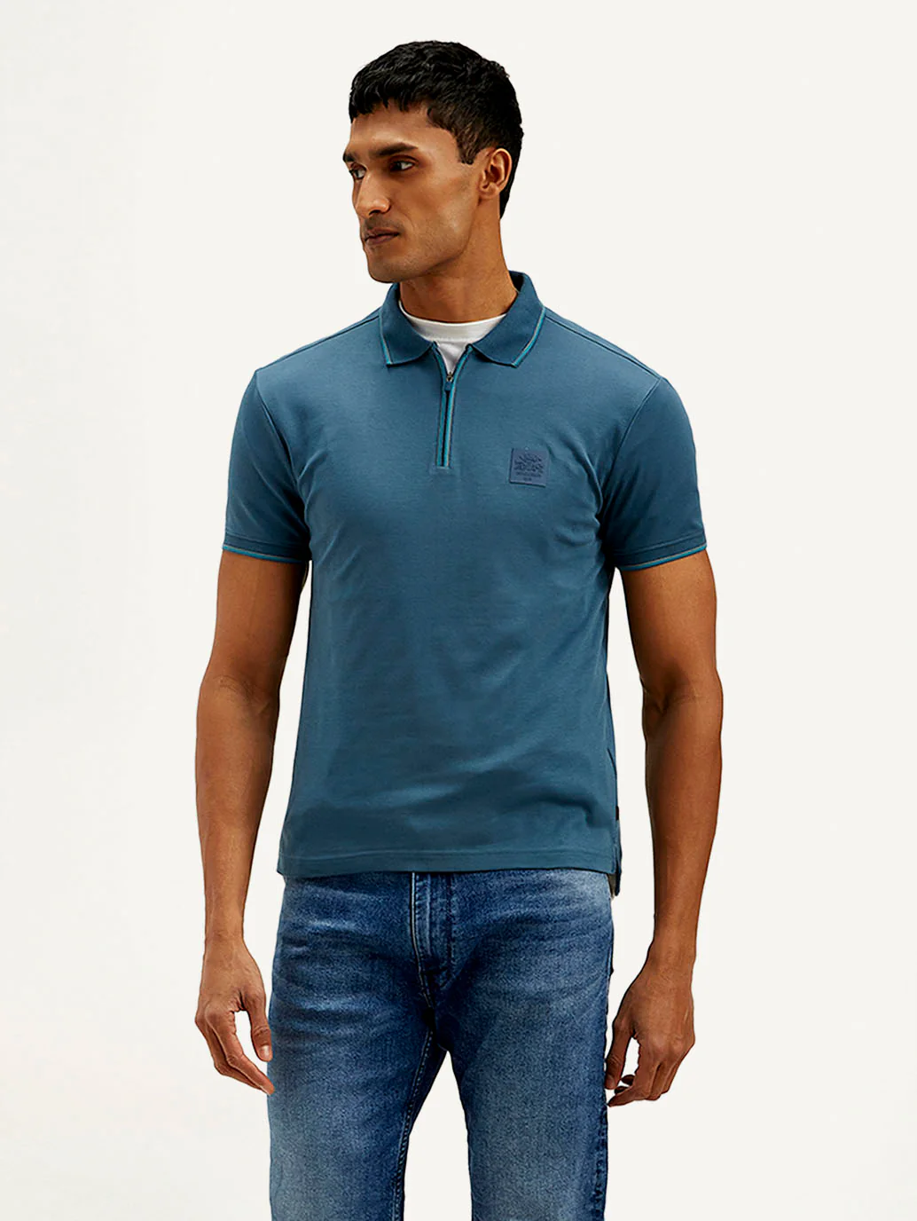 Men's Solid Slim Fit Polo T-shirt - Image 3