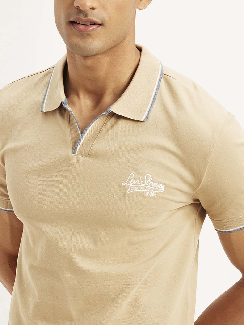 Men's Solid Slim Fit Polo T-shirt - Image 4