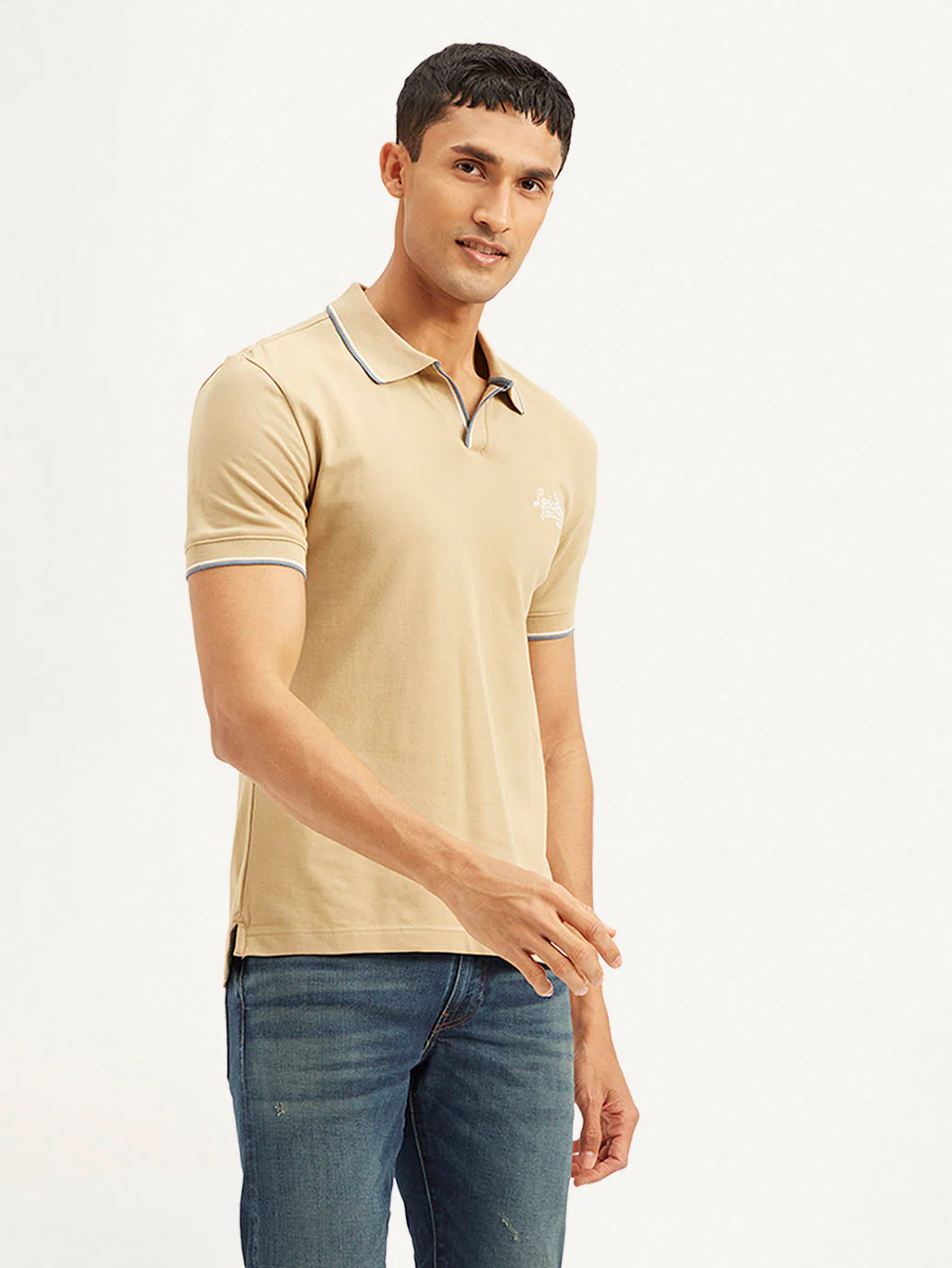 Men's Solid Slim Fit Polo T-shirt - Image 5