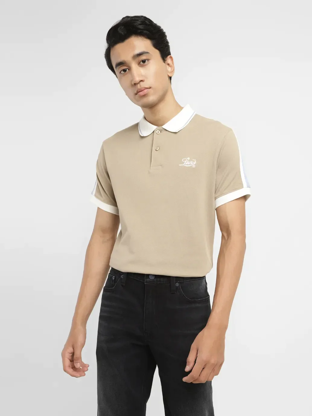Men's Solid Slim Fit Polo T-shirt - Image 6
