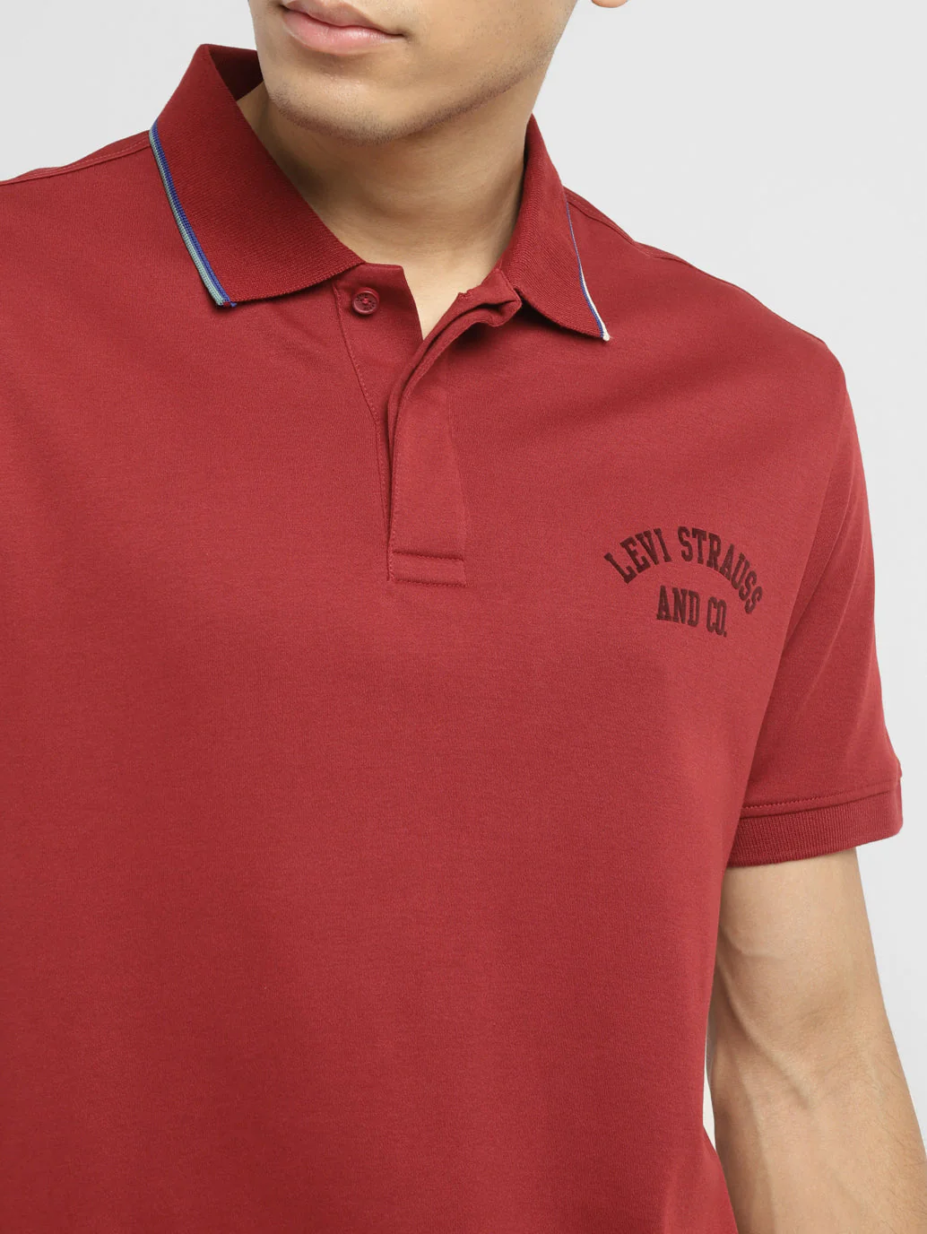 Men's Solid Slim Fit Polo T-shirt - Image 4