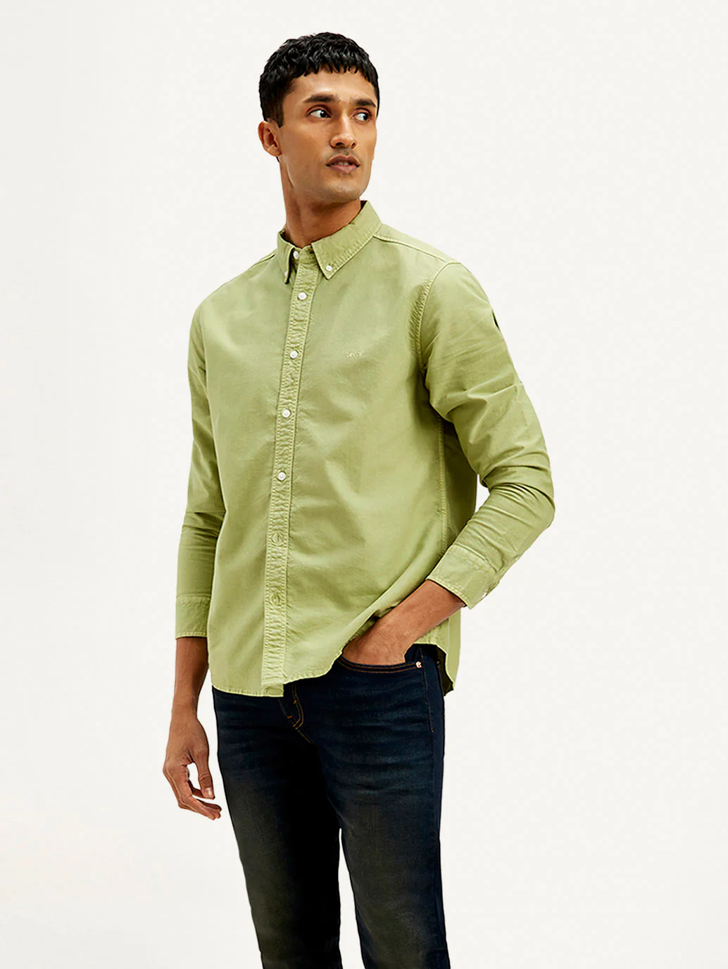 Men's Solid Dyed Slim Fit Shirt - Image 2