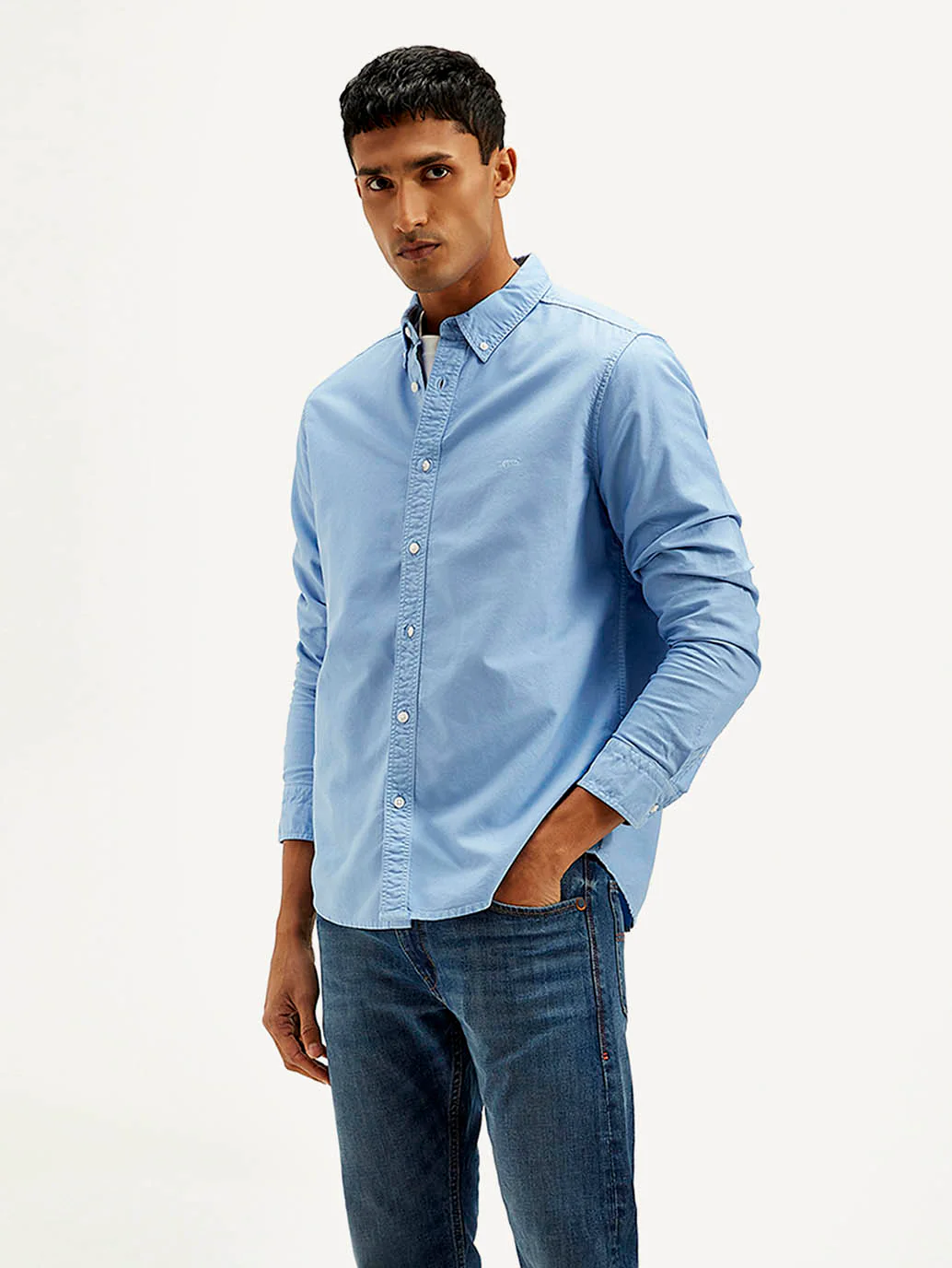 Men's Solid Dyed Slim Fit Shirt - Image 5