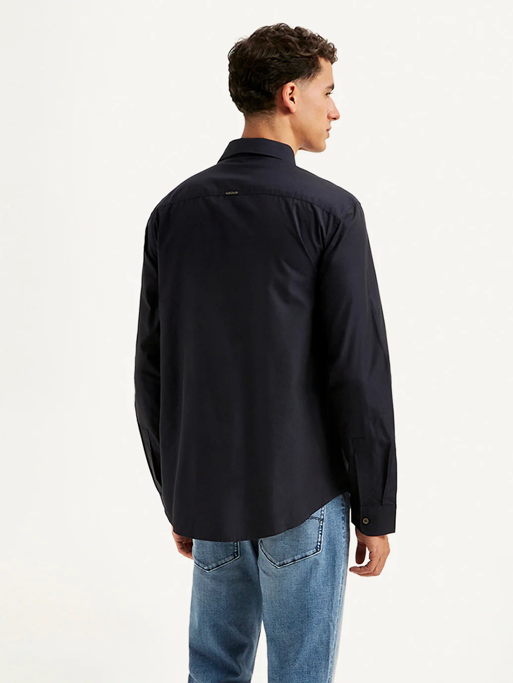 Men's Redloop Solid Slim Fit Shirt - Image 2