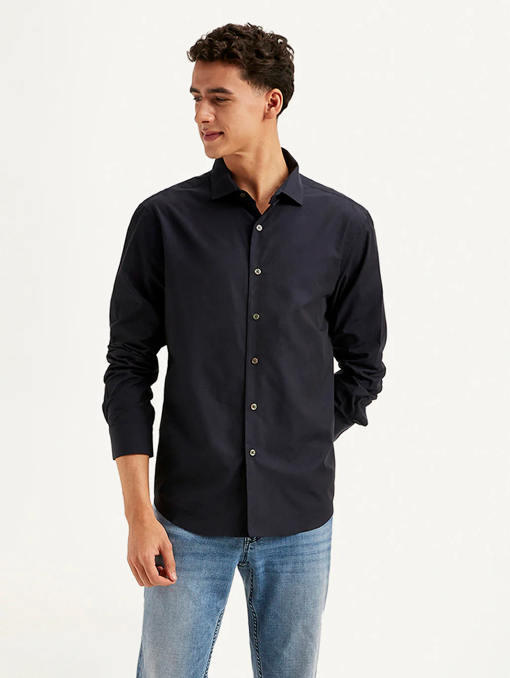 Men's Redloop Solid Slim Fit Shirt - Image 3