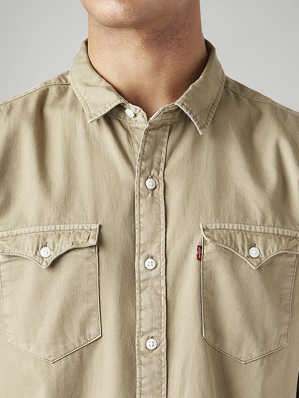 Men's Solid Slim Fit Shirt - Image 4