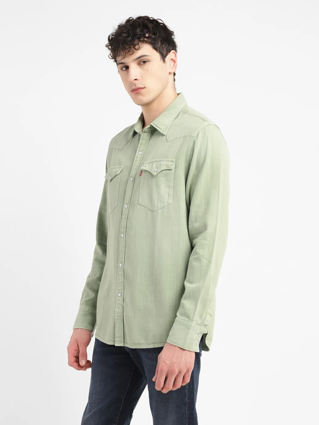 Men's Solid Slim Fit Shirt - Image 4