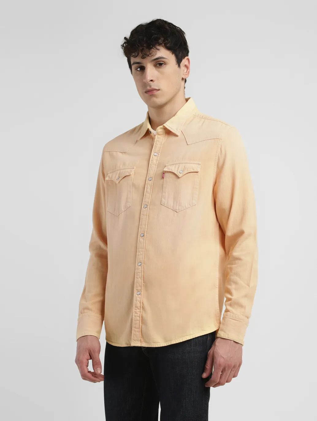 Men's Solid Slim Fit Shirt - Image 4