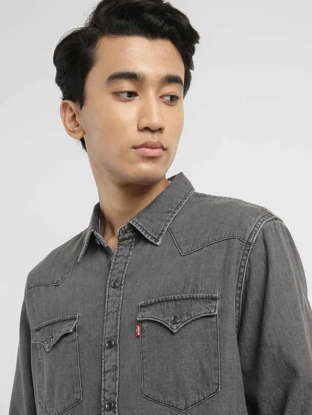 Men's Solid Slim Fit Shirt - Image 5