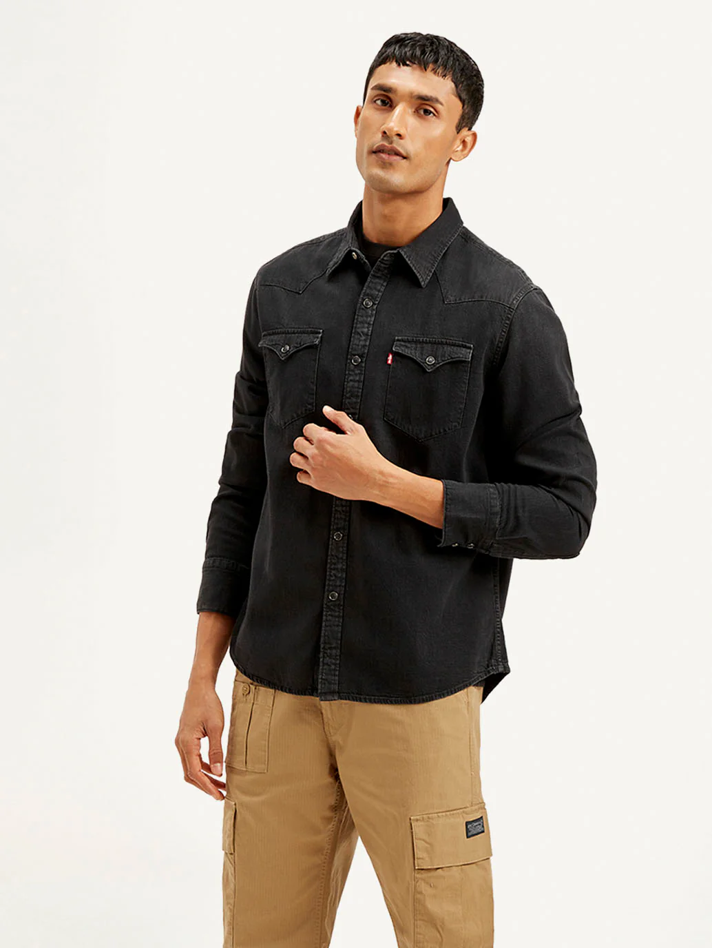 Men's Solid Slim Fit Shirt - Image 3